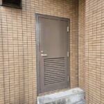 福岡市西区　N様邸　玄関ドア塗装工事