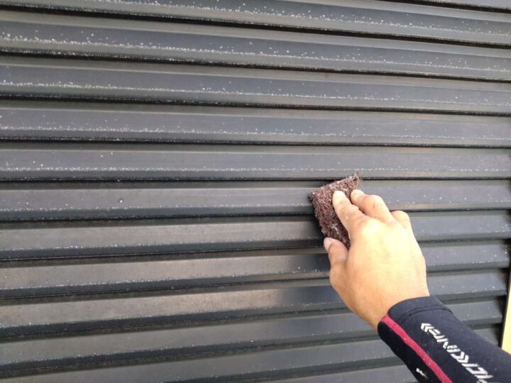 【シャッターBOX】ケレン作業