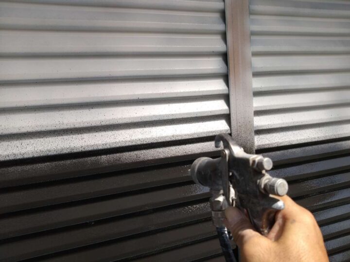 【シャッターBOX】上塗り1回目